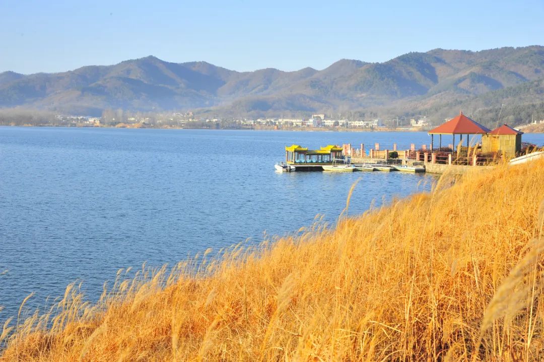 汤池温泉旅游度假区立秋了这里让你美不胜收