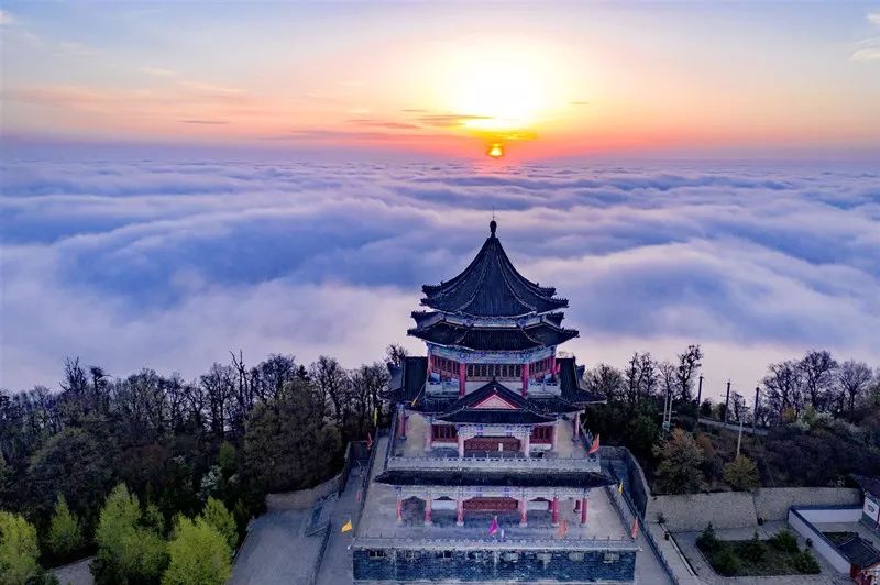 平凉崆峒山，旅游绝佳地！