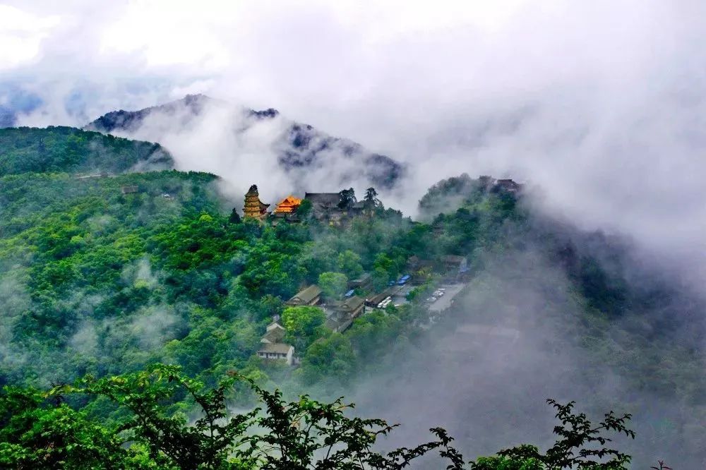平凉崆峒山，旅游绝佳地！