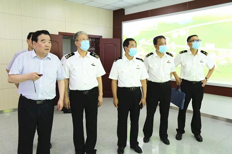郑州海关关长于洋到信阳市华英公司调研