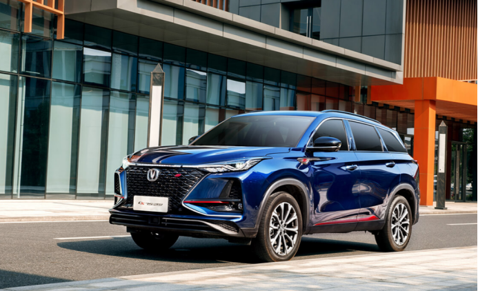 试驾长安汽车cs75plus这辆国产suv开起来如何