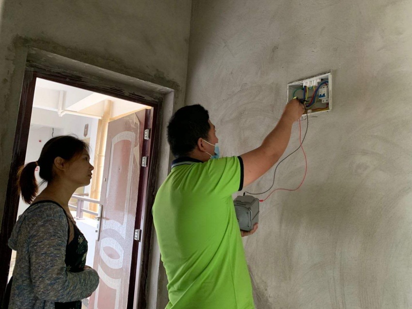 九江日报社"公益验房团"开验获赞! ——凤凰网房产九江