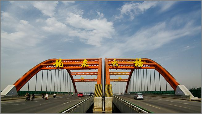 目前来看,南二环西延,槐安路,裕华路以及中山路都与上庄大街(京赞公路