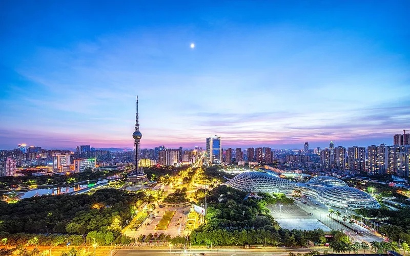 沿着季华路,看佛山的30年奋进