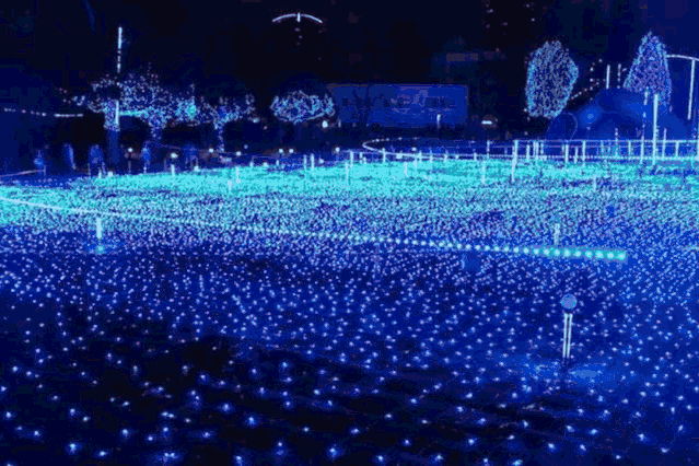 编制出一个梦境酷炫极光,时光隧道等等沉浸式灯光秀超逼真的3d效果