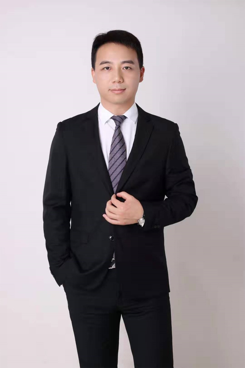 新田集团营销品牌中心总经理薛超群入围"致敬2020·年