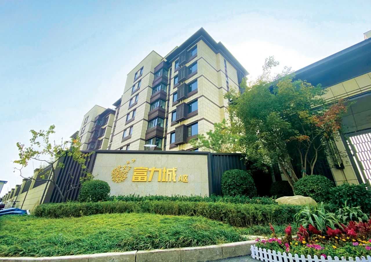 有1座大型换乘站——南豆站,石家庄富力城项目是真正意义上的地铁上盖