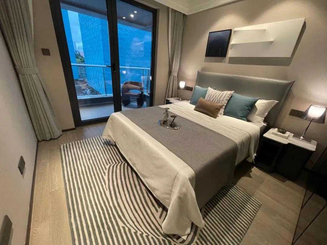 江河鸣翠样板间5