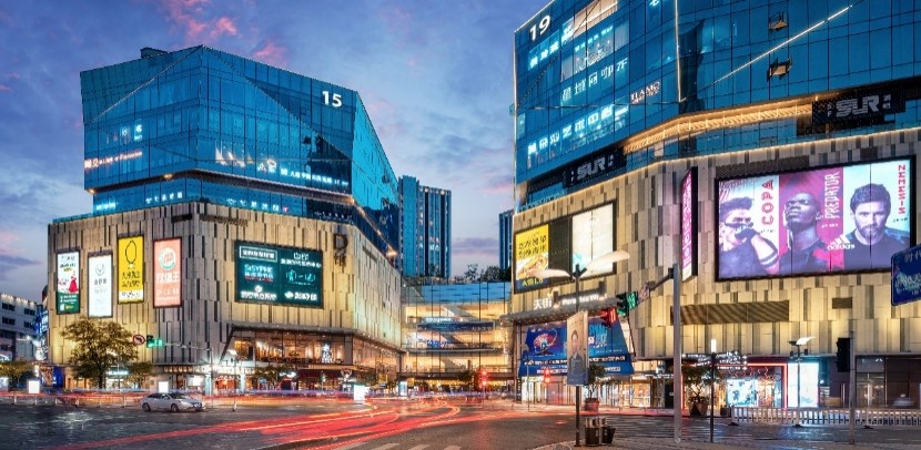 龙湖天街点亮城市 下一座天街之城即将启幕