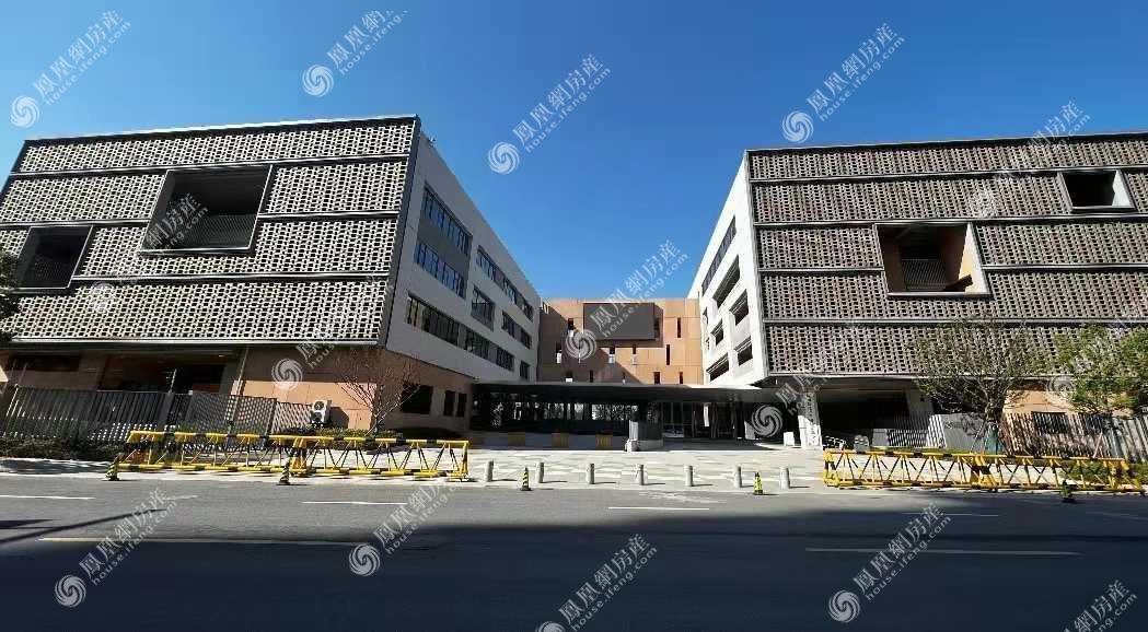杭师大附属竞潮小学