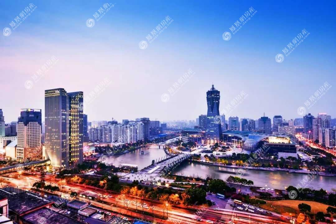 西湖文化广场实景图