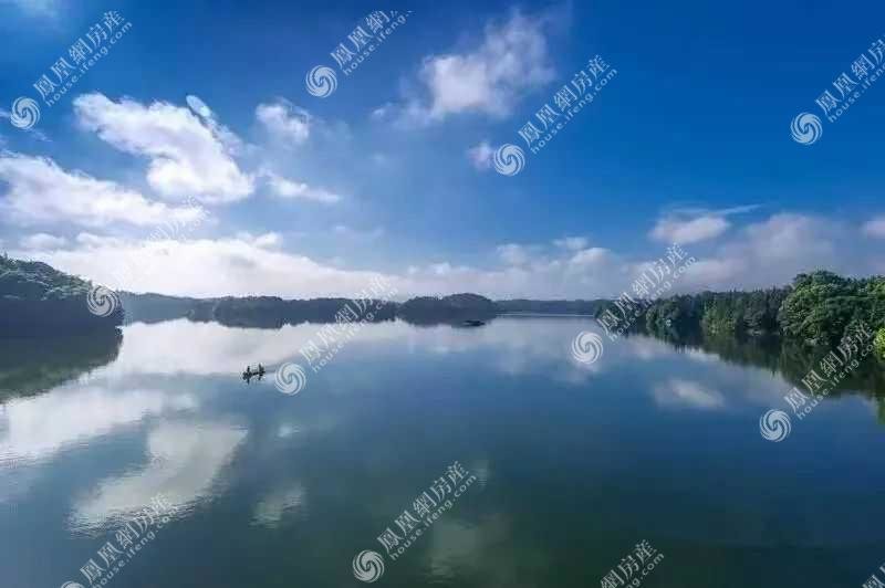 仙女湖实景图