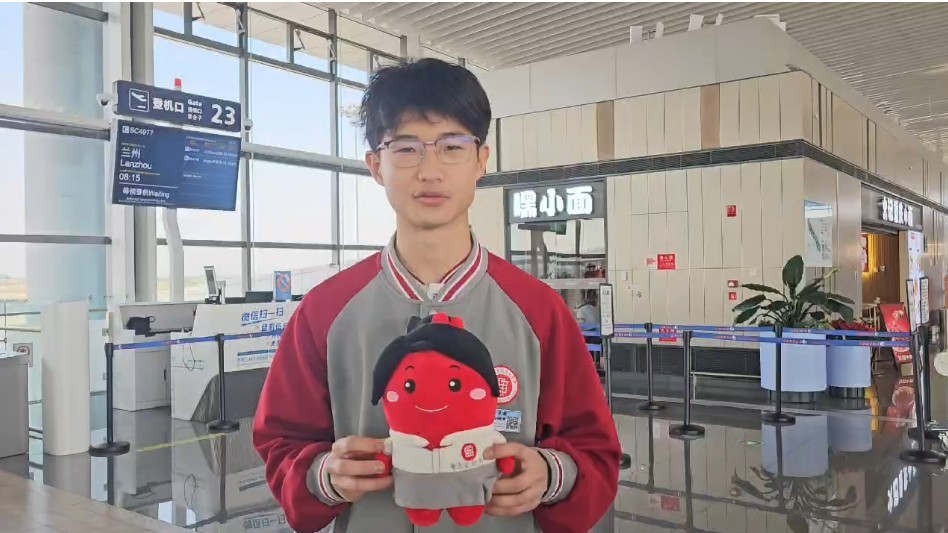 李卓璨