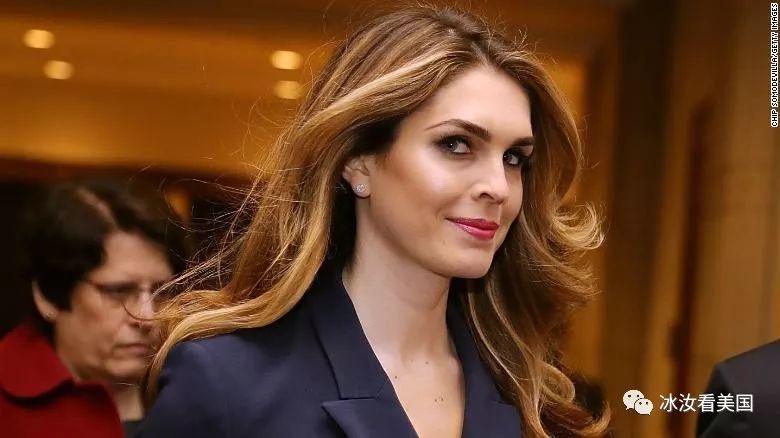 华盛顿女政客时尚法则 如何穿得专业,性感又优雅