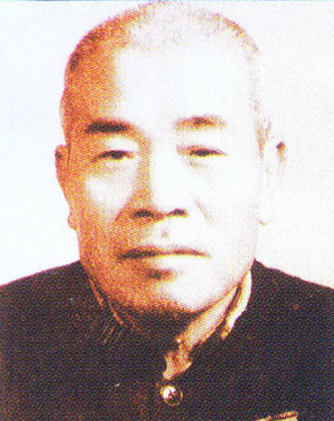 1,王寅春家:王石耕,王三大,王小龙,高丽君,三代:王惠中,王奋良,季益顺