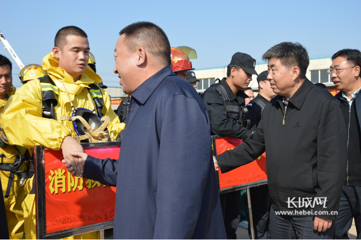 石家庄市举行2019危险化学品事故应急救援演习