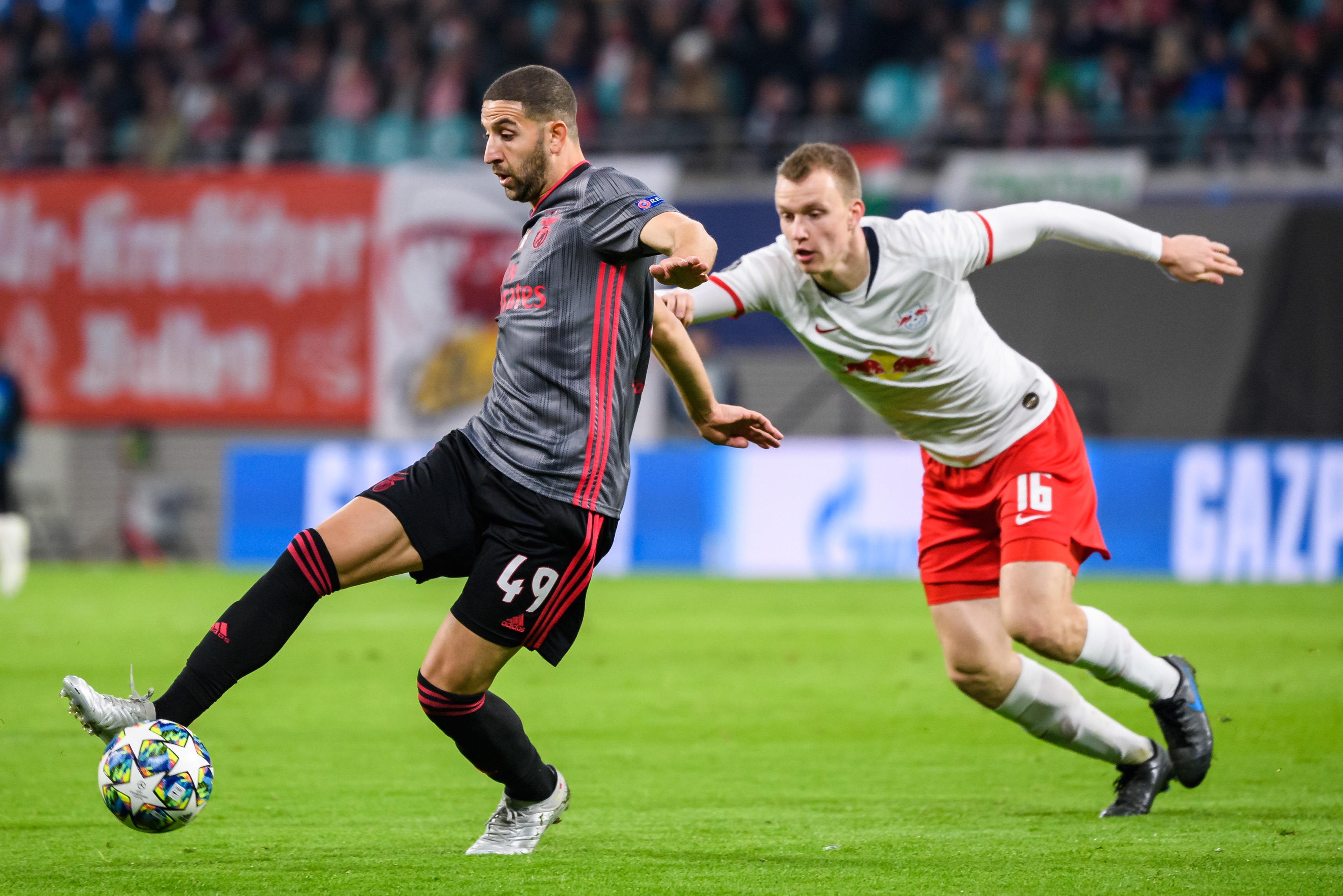 足球欧冠本菲卡战平莱比锡