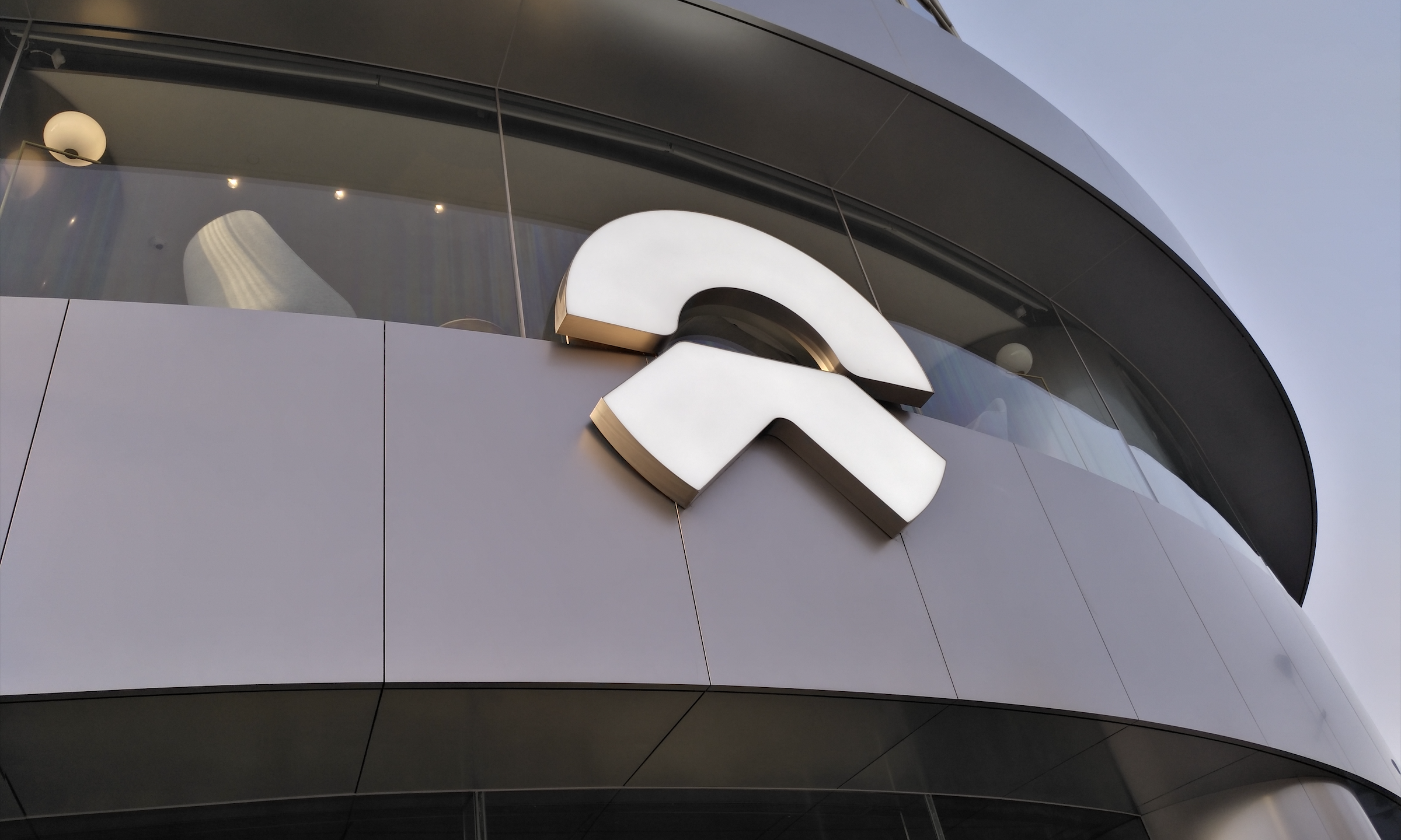 联合创始人郑显聪离职蔚来如何撑起未来