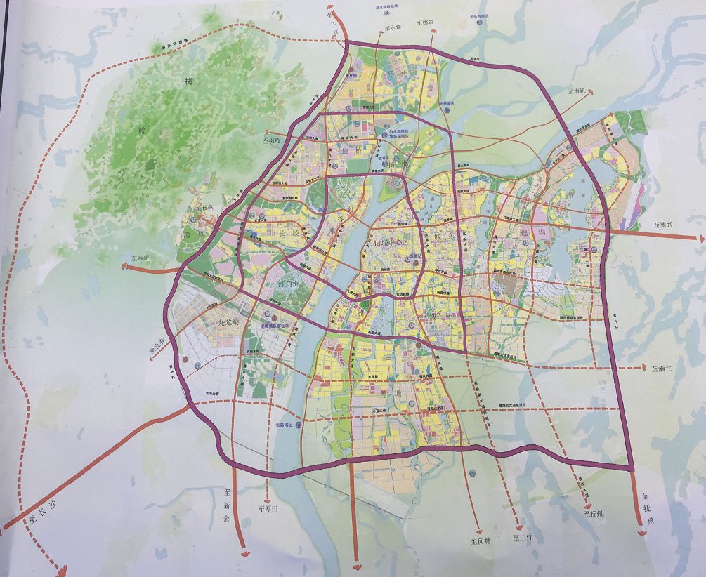规划方案在上轮规划"三环十一射"路网基础上,增加快速路网理念,形成"