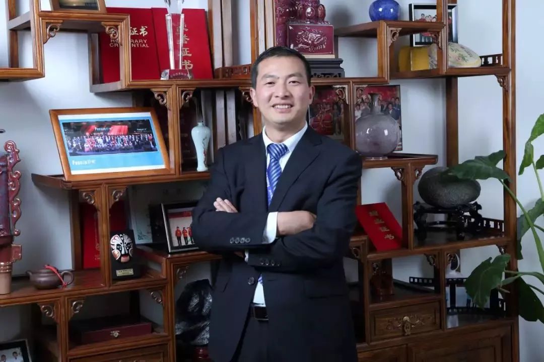 商界前辈注意啦,这些"后起之秀"正朝你赶来