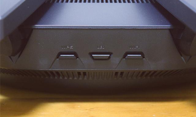 华硕帝王蟹rtax89x双万兆路由4699元只为适用的你