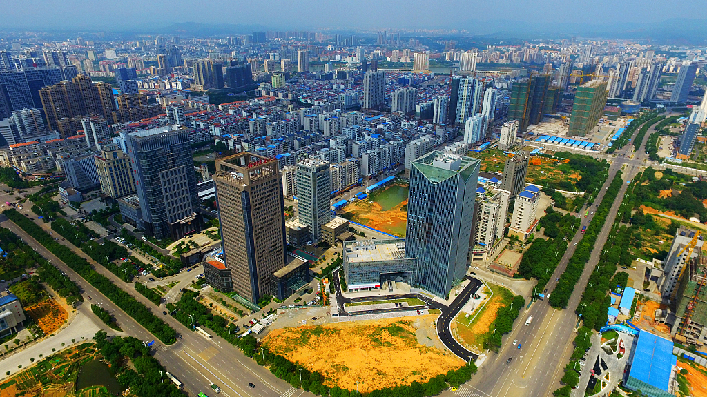 近日,江西赣州成功出让4宗榕江新城地块,总成交价7.