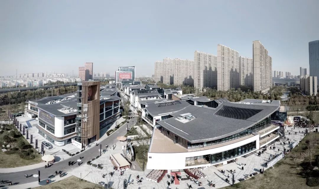 南通圆融堤调商业街区 &copy; 苏州圆融发展集团