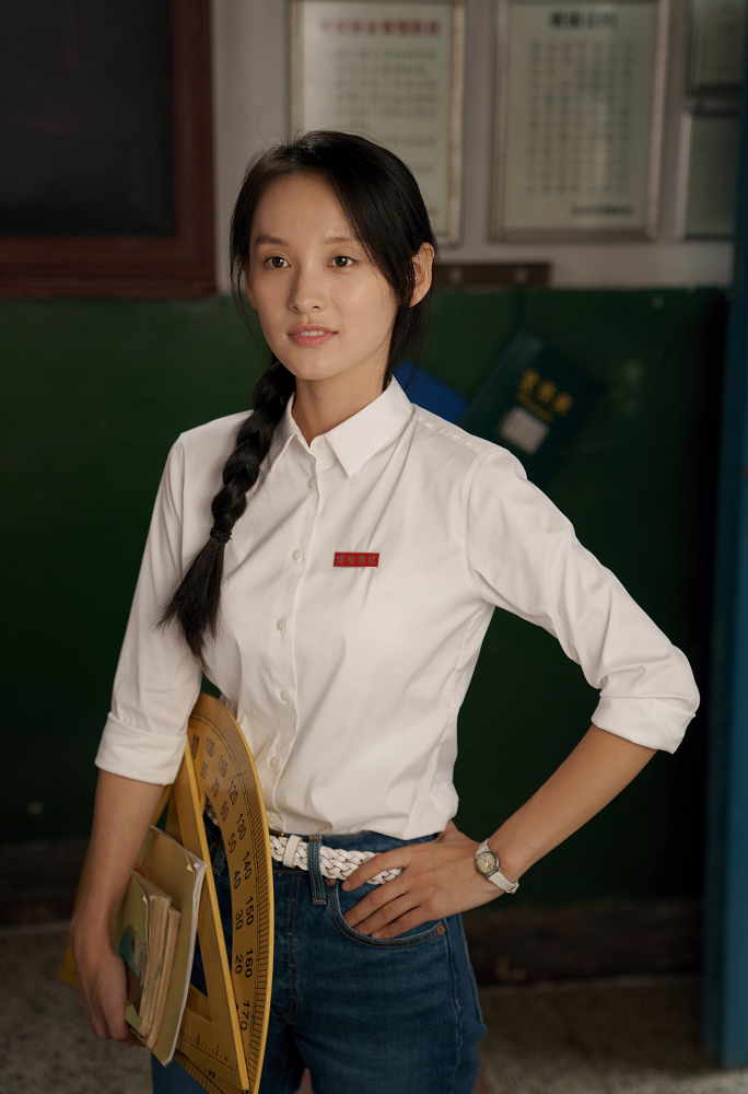 消息王西主演电影银河补习班邓超俞白眉万里挑一的新人演员