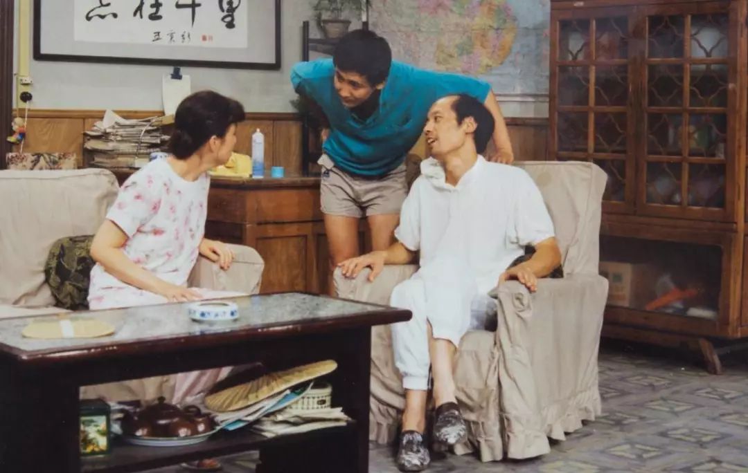 出境最多的客厅,亘古不变的《老骥伏枥 志在千里》 进入21世纪,各个