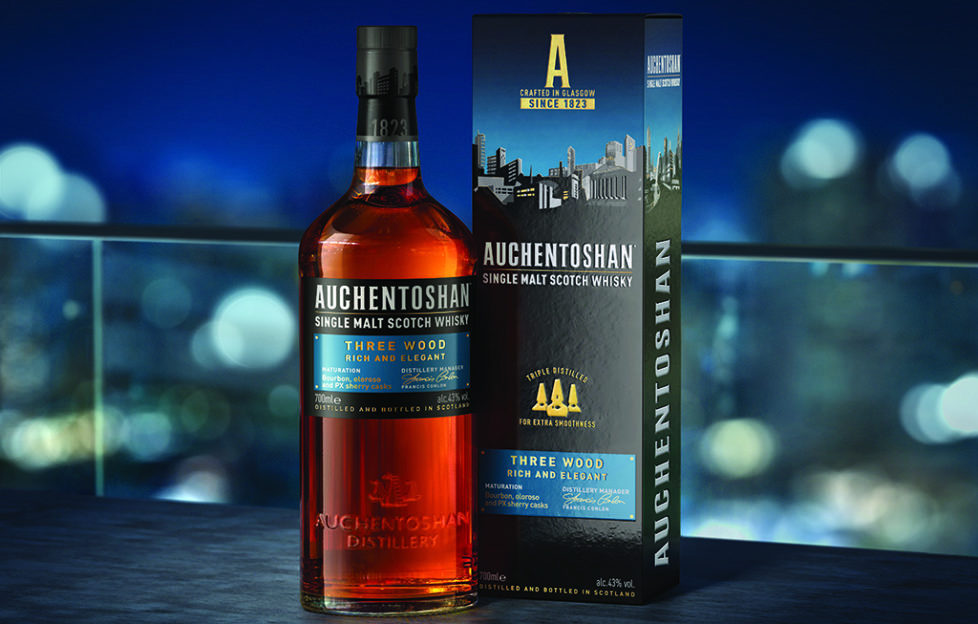 苏格兰威士忌品牌欧肯特轩目前更新了其包装设计,目的在鼓励年轻的