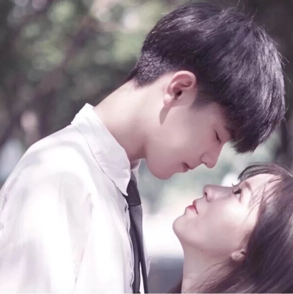 情侣头像丨"你现在所经历的寒冬"