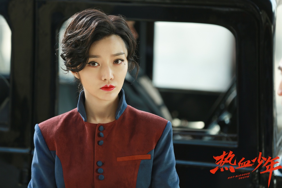 《热血少年》剧情跌宕起伏 泓萱饰演乔娜气场全开