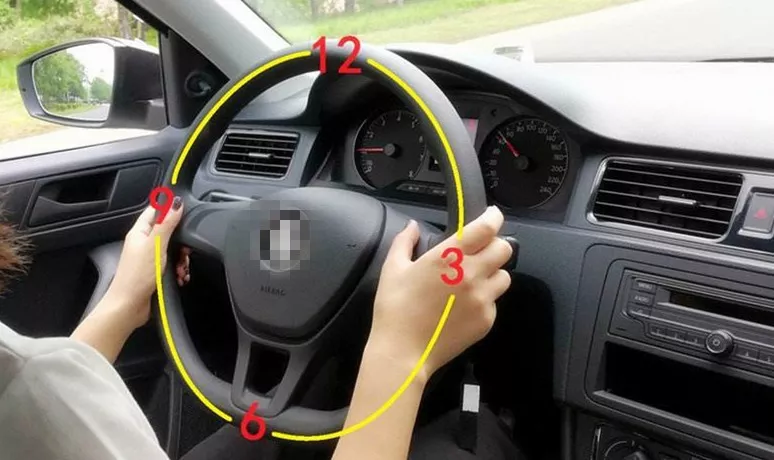 是时候给大家普及"正确"驾驶坐姿了