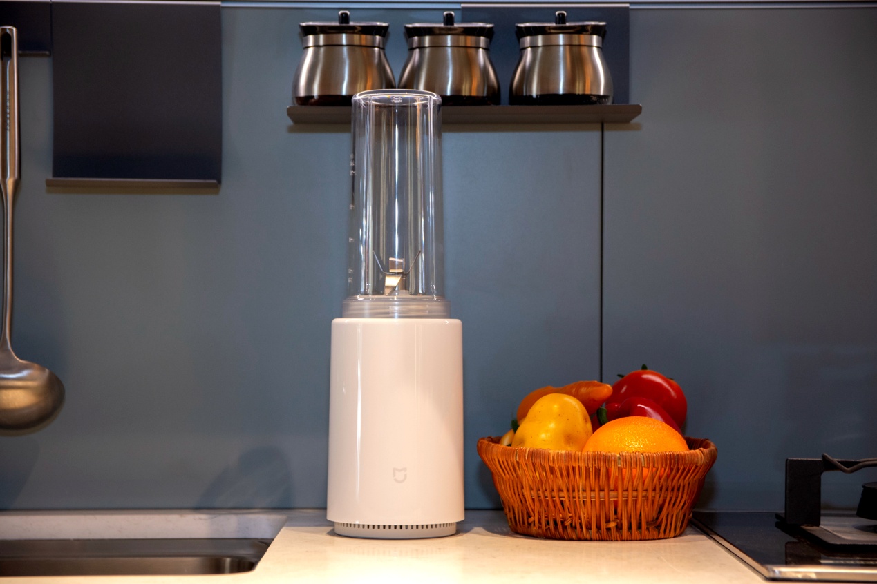 小米再推厨房小家电产品米家料理机高颜值高性能