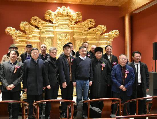 "艺术装点生活"王奇寅新水墨主题画展在北京滑氏红木博物馆隆重开幕