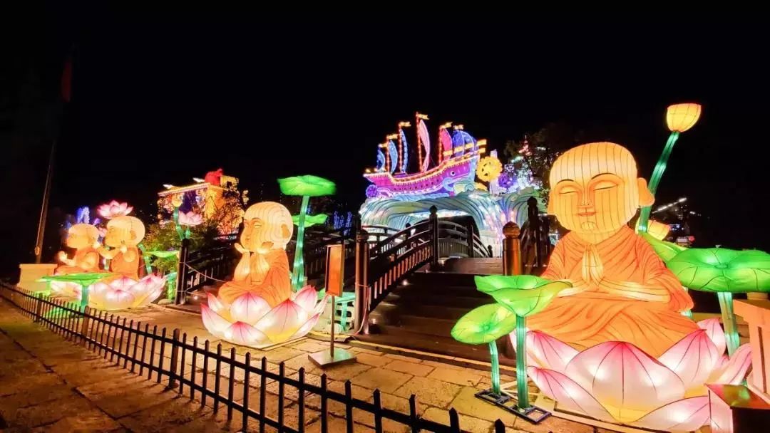 松江即将刷爆票圈!距进博会30分钟车程,灯会,赏菊,美食…应有尽有