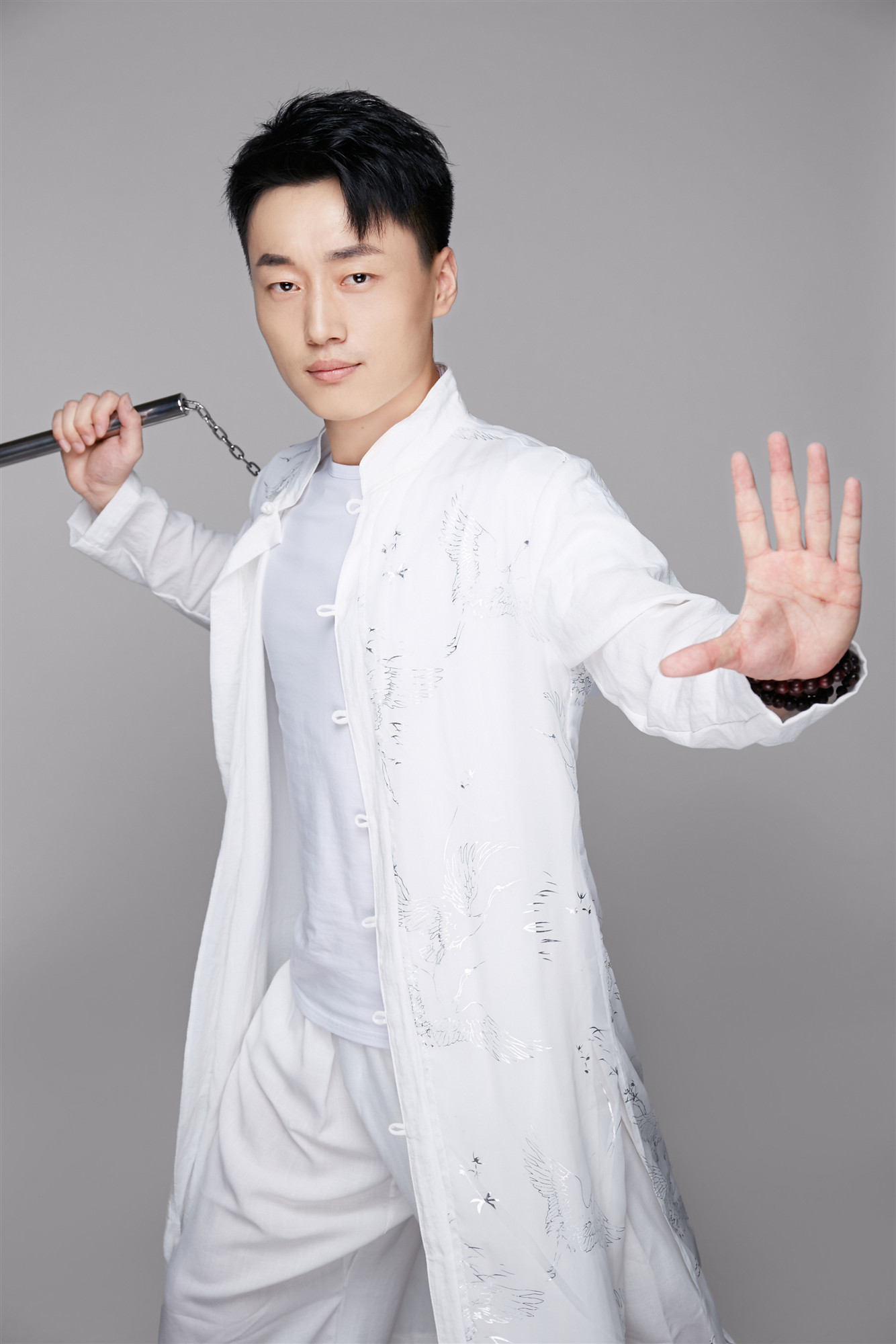 经纪公司:李世杰确系拍摄代言,或将签约仪式发布会?