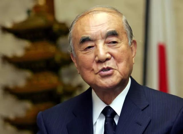 评价百年之后的中曾根康弘需从三个角度观察