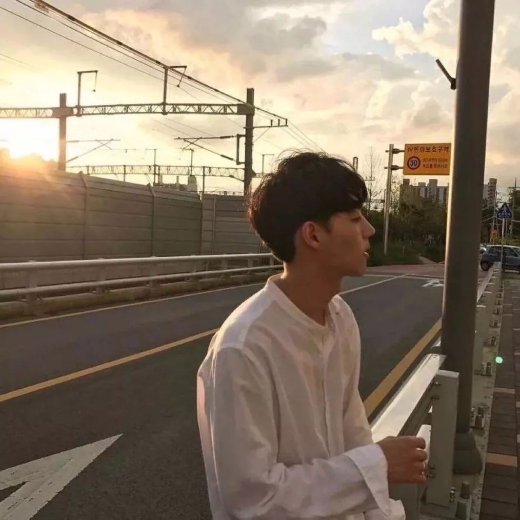 男生头像丨但心里的主意比磐石还稳这种人都是狠角色