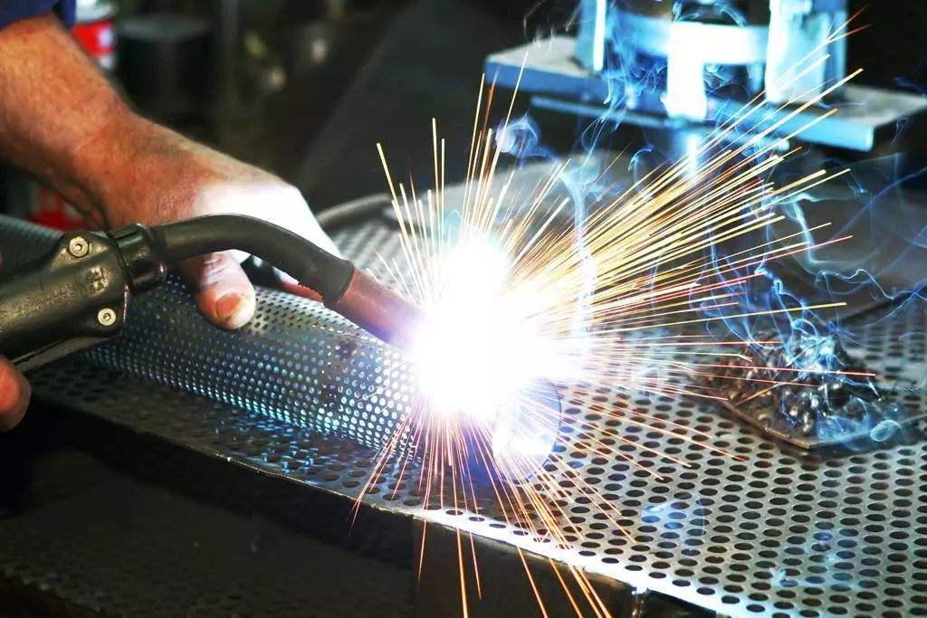 干货铜管为啥有焊瘤沙眼气孔烧穿焊漏等现象