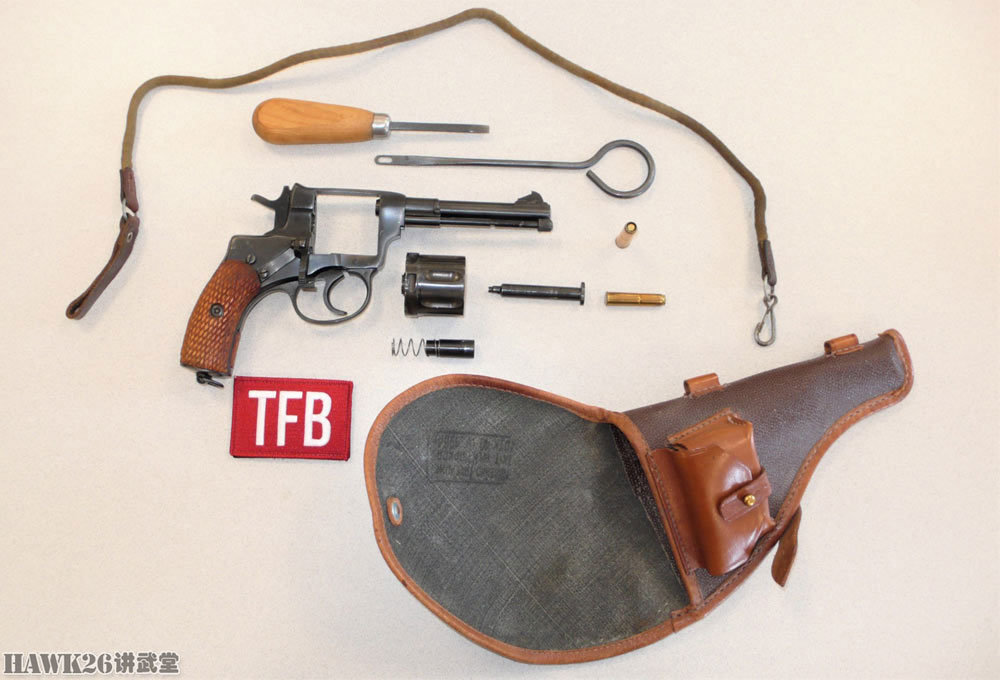 如何分解1895纳甘转轮手枪 设计独特 可以闭气的经典枪械