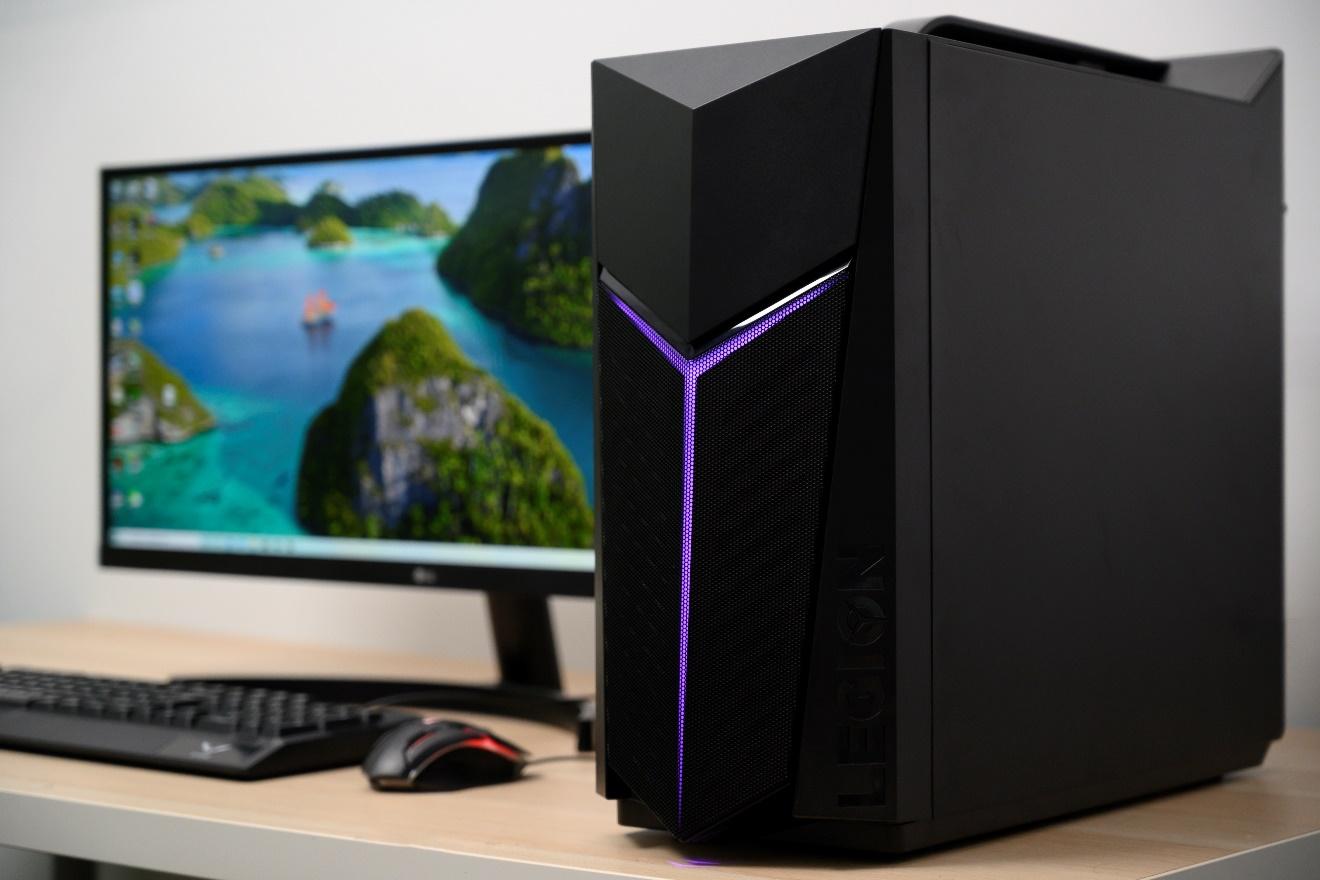 耀眼rgb加持发烧电竞主机联想刃9000三代上手