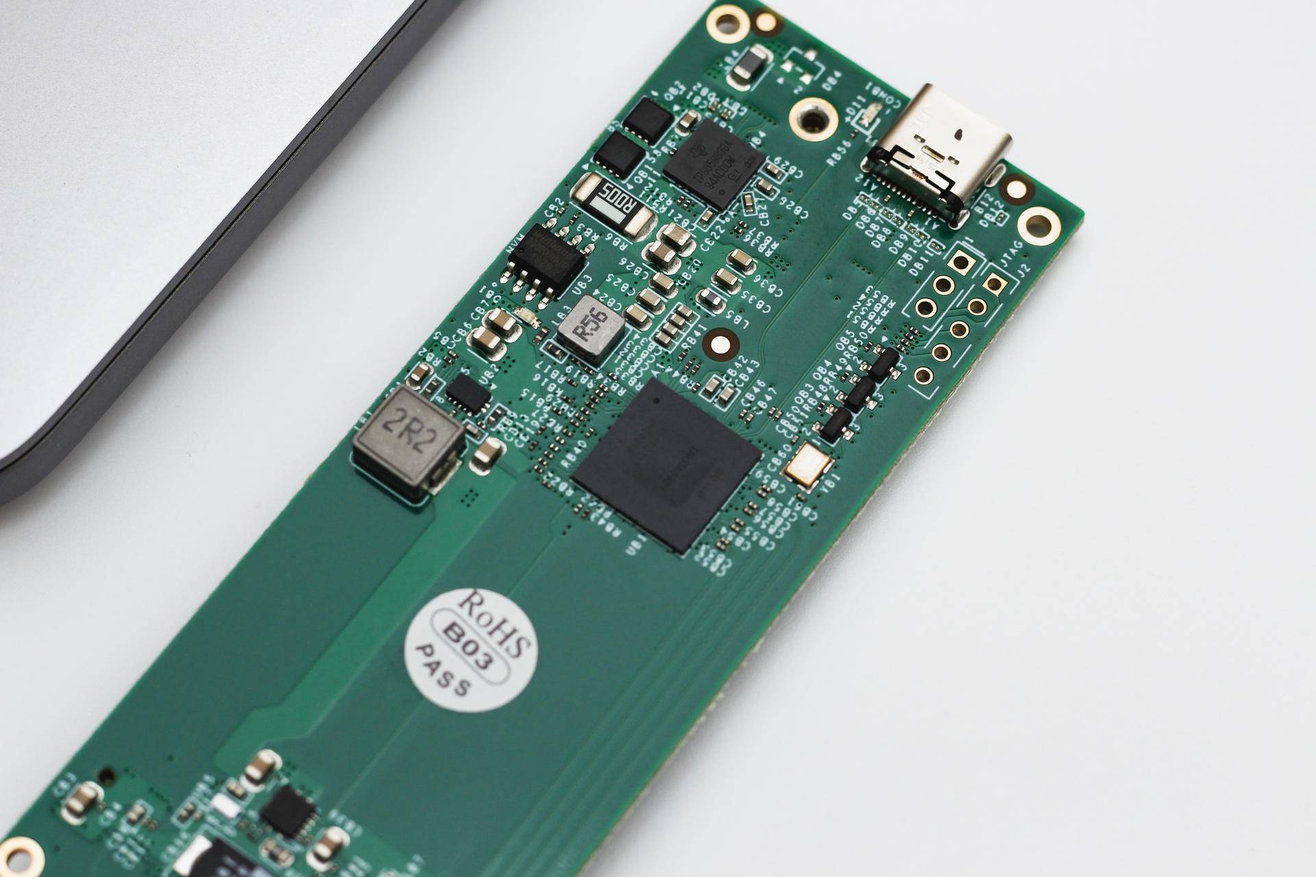 请坐好,我们这就起飞~orico雷电三移动硬盘盒体验