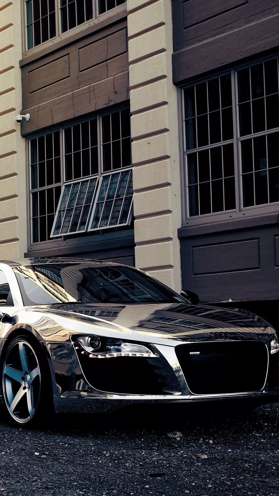 今天来份奥迪r8