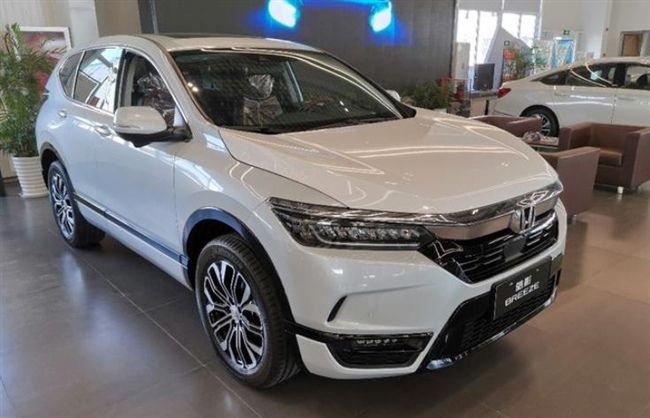 本田新皓影到店实拍两块液晶大屏crv底盘无改进18万要火