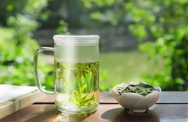 肾大壮养成记:长期喝绿茶对身体有什么好处?预防"前列腺炎"是重点