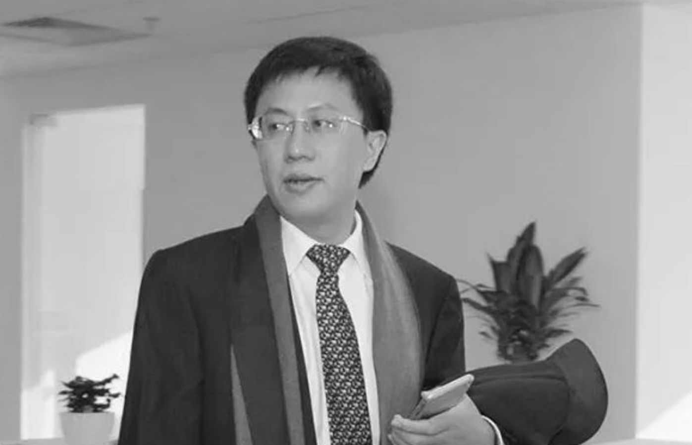 张振新的先锋系:以为区块链是救命稻草,不成想却被其压垮_凤凰网