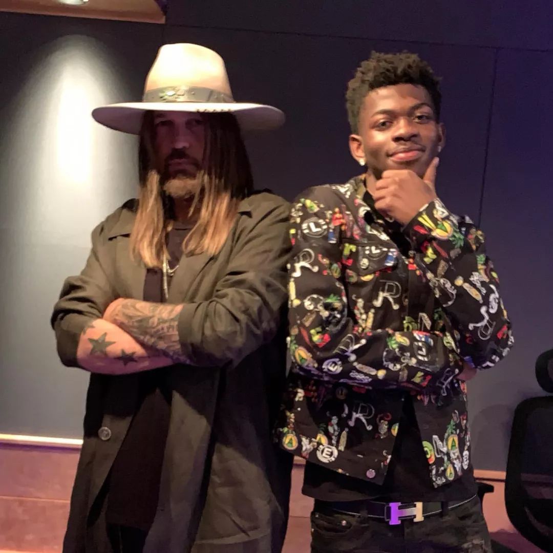 牛仔很忙抖音等於時尚剋星lilnasx第一個不同意