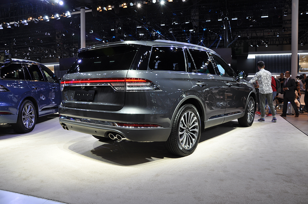 2019成都车展 霸气侧漏的美式豪华 抢先实拍林肯飞行家