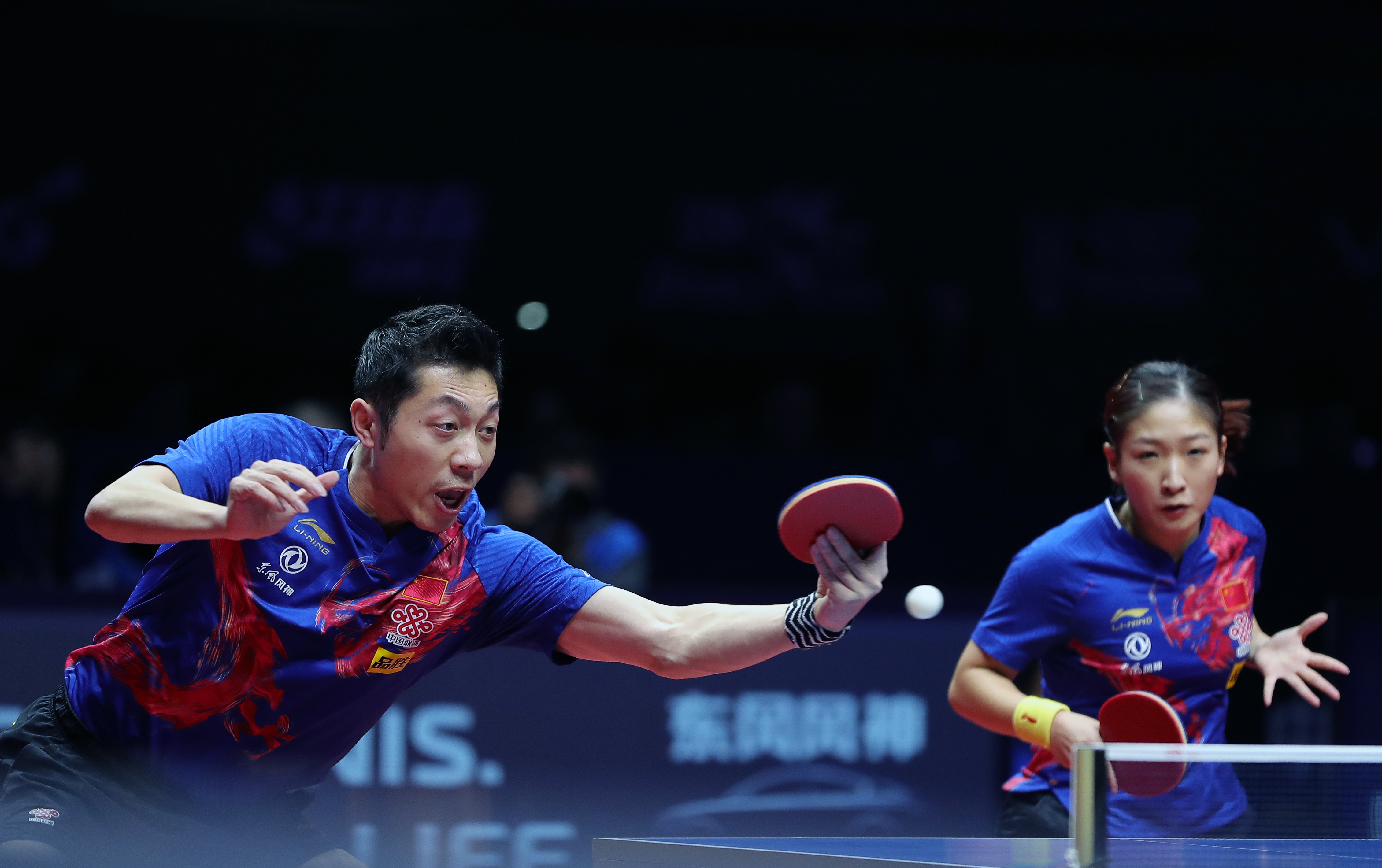 乒乓球——世界巡回赛总决赛:许昕/刘诗雯晋级混双决赛__凤凰网